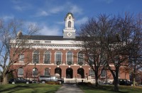 http://dbpedia.org/resource/Needham_Town_Hall_Historic_District http://dbpedia.org/resource/Needham_Town_Hall_Historic_District